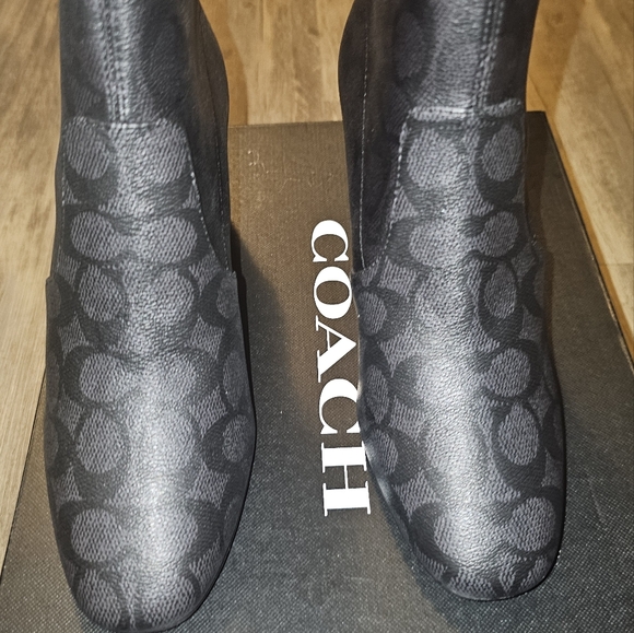 Booties - Picture 5 of 5